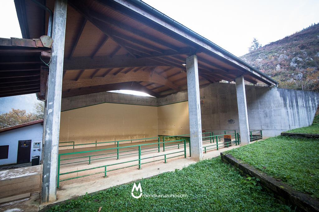 Casa Rural Eleizondo Haundia Itziar Luaran gambar